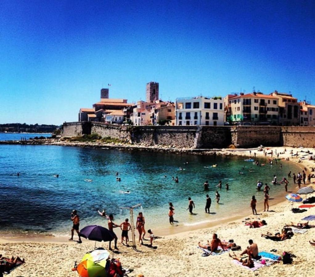 Cozy Studio On The Beach Antibes Exteriör bild